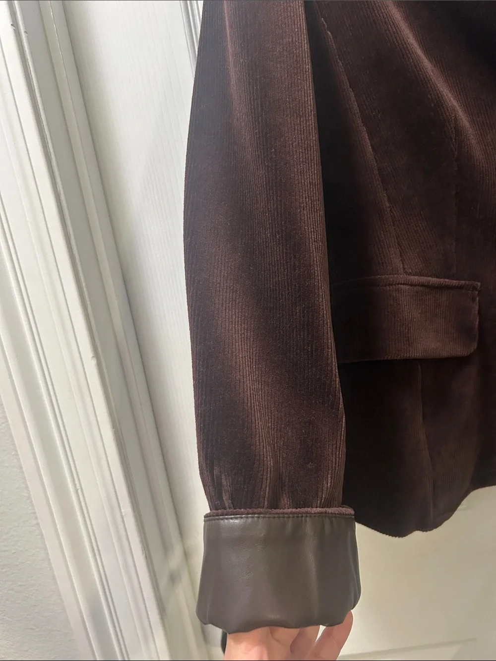 Marc Cain Chocolate Brown Corduroy Blazer Jacket - Size N4/ US 8-10 (Luxury) - Picture 3 of 9